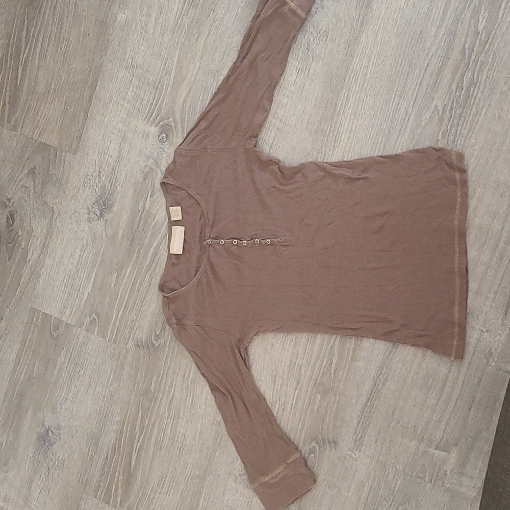 Button up  comfy 3/4 sleeve top